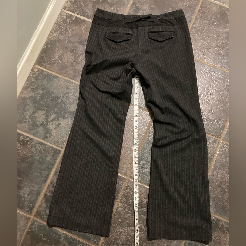 Express Editor Dark Grey Pinstriped Pants Size 8 - image 8
